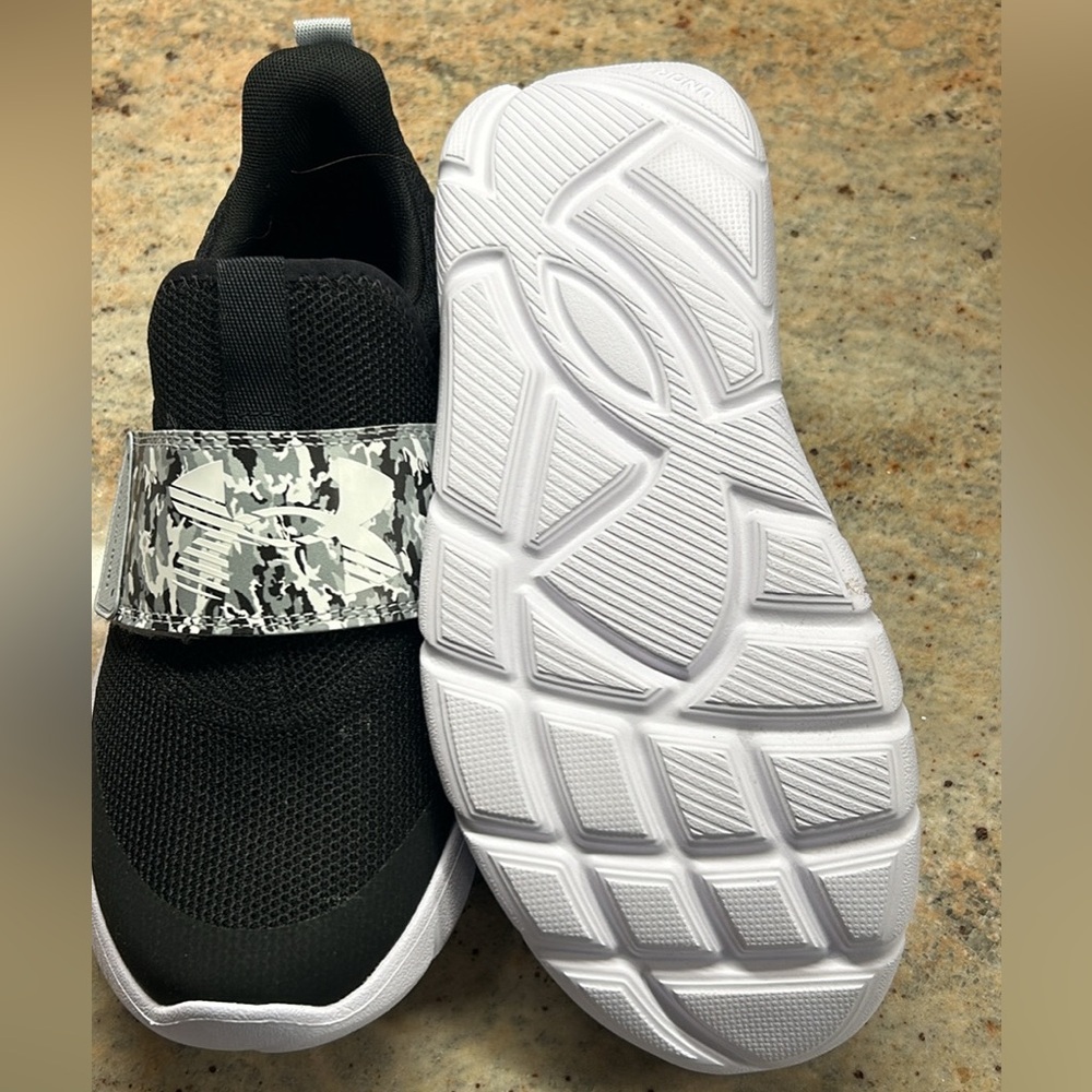 Under Armour Flash Printed Running Shoes